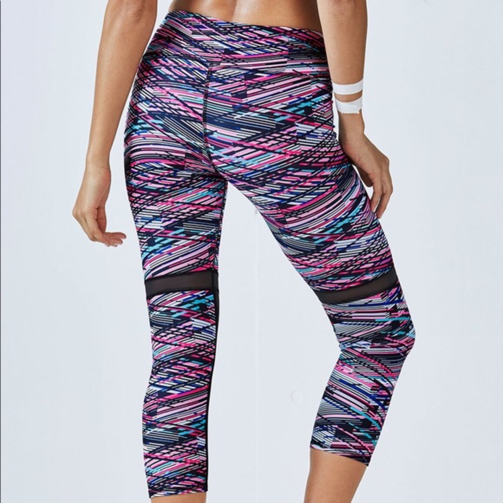 Fabletics Digital Static Print Zoey Capri Small - image 2